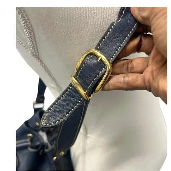 Francesco Biasia Navy Leather Bucket Bag - Picture 6 of 9